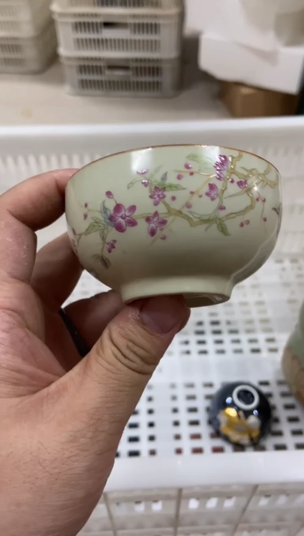 无运费险有瑕疵的摄影的产品有使用过的痕迹有点脏介意勿拍