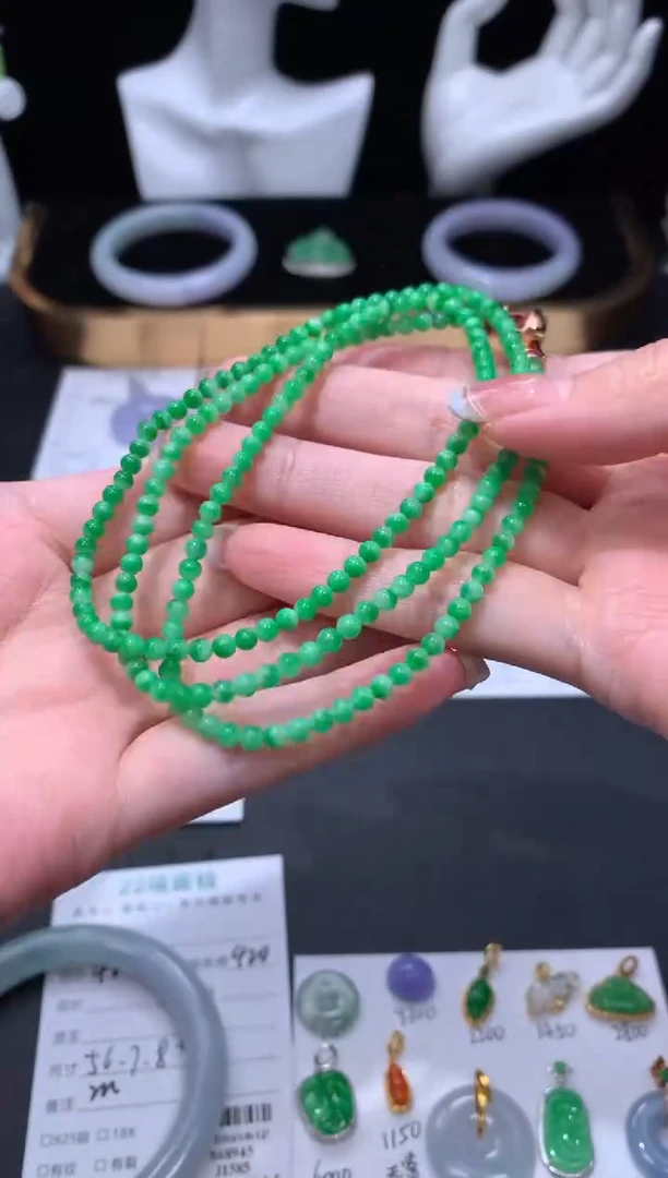 未镶嵌定制翡翠48小时鉴赏期 退货不扣服务费