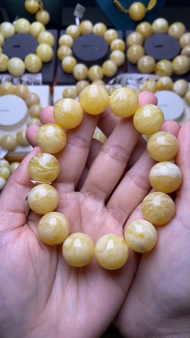 未镶嵌琥珀裸石 星筠珠宝优选61
