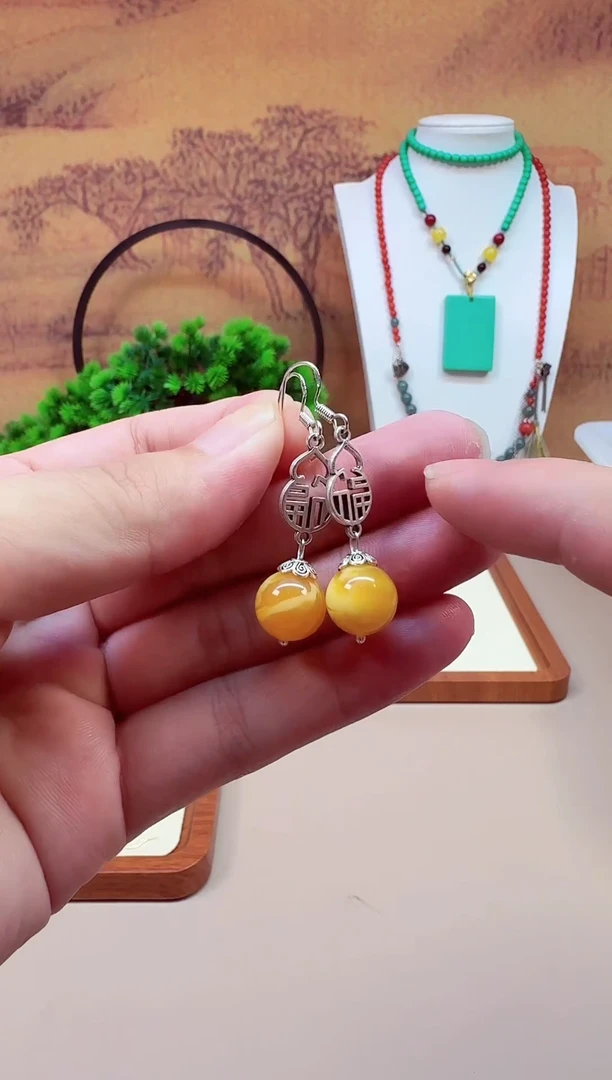 银S925镶嵌蜜蜡耳饰E57