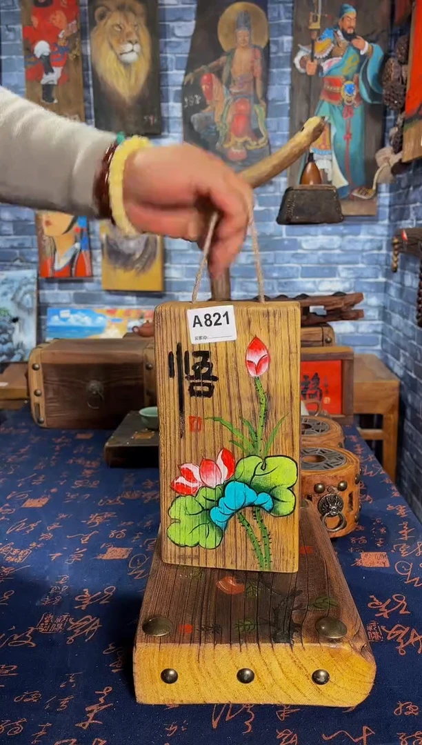 风化老门板丙烯画