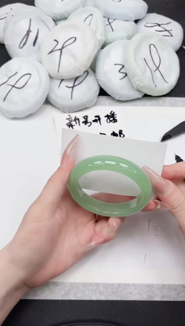 女款东凌手镯210-54