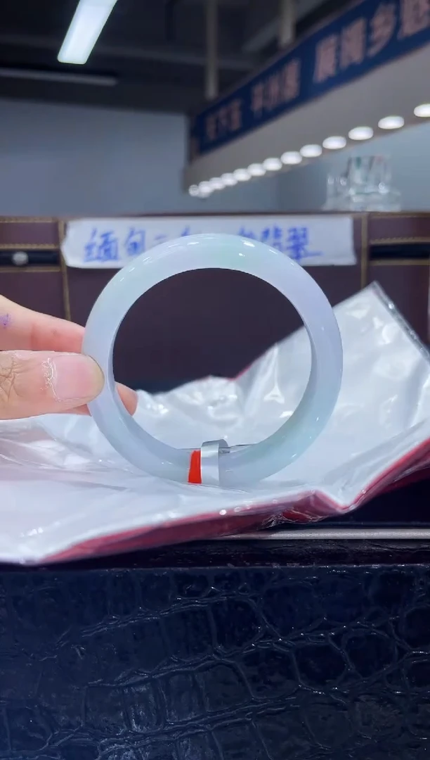 未镶嵌手镯翡翠19