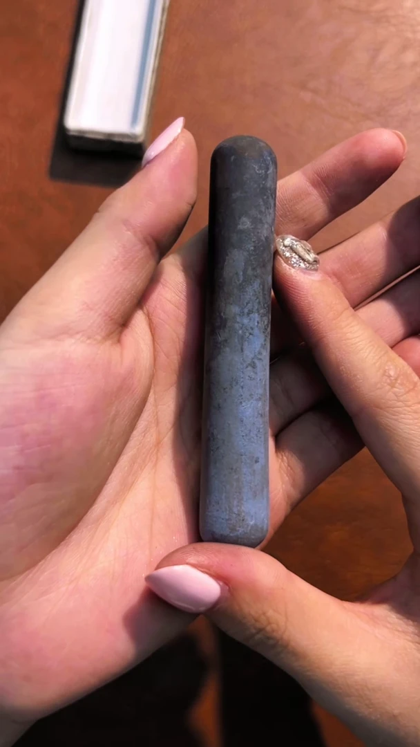 39徽墨一锭刚子和他的砚友们（特价）