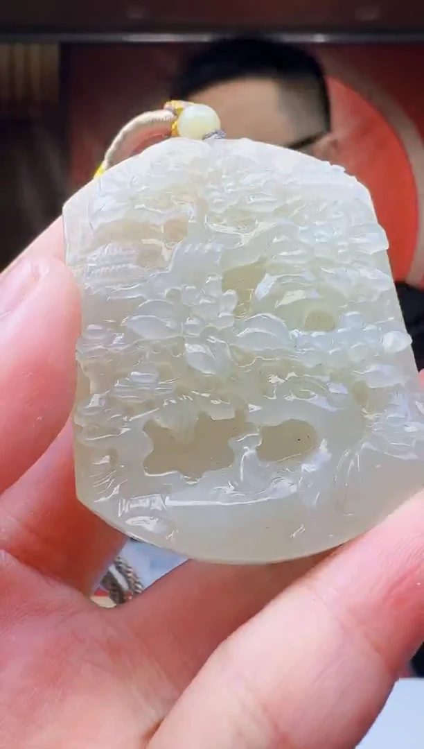 定制和田玉玉雕臻品馆天然和田玉（拍一发一）