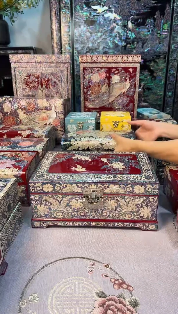 满贝底 · 弘贝雅螺钿漆器文化馆