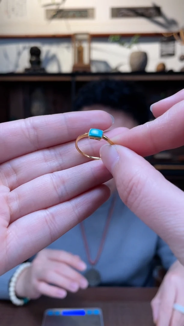 【闪购商品】绿松石戒指18K金镶嵌18K金绿松戒指XZYW