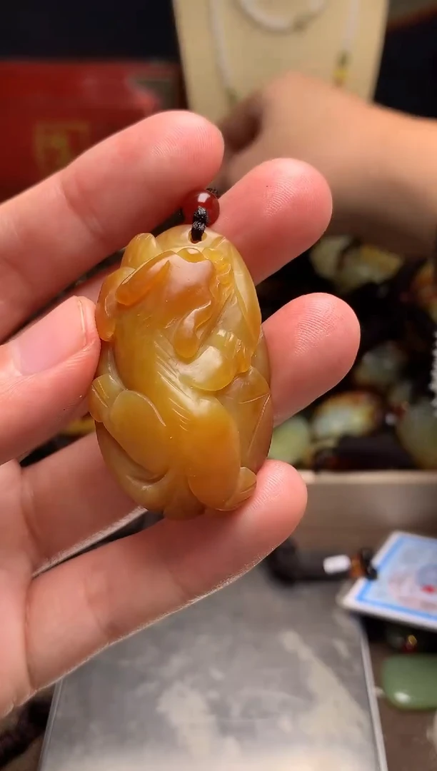 颈饰未镶嵌和田玉新疆料青海料清水和田玉吊坠