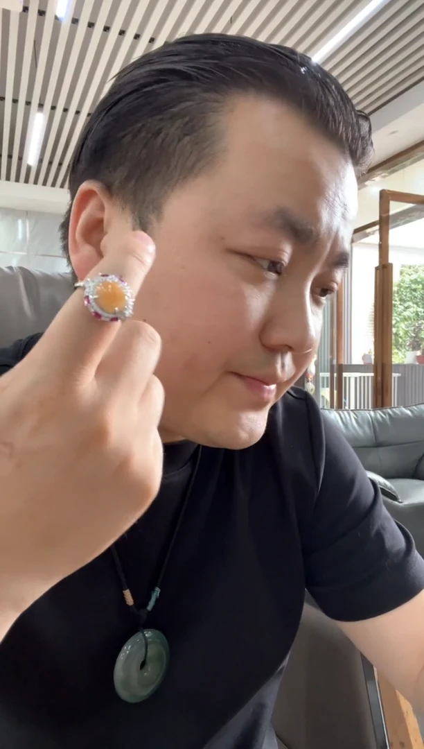 翡翠戒指未镶嵌戒指