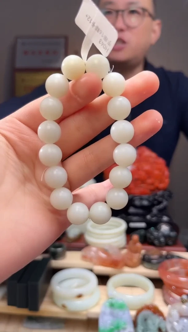 颈饰未镶嵌和田玉手串11+