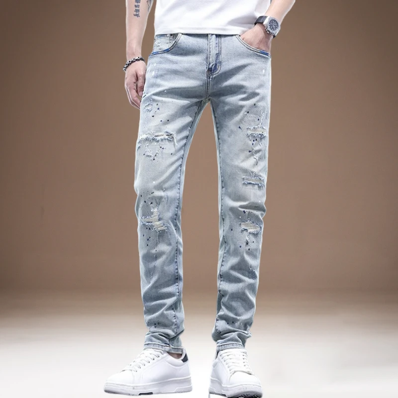 2025新款男士裤子男款牛仔裤男秋季新款浅色破洞潮牌痞帅修身小脚
