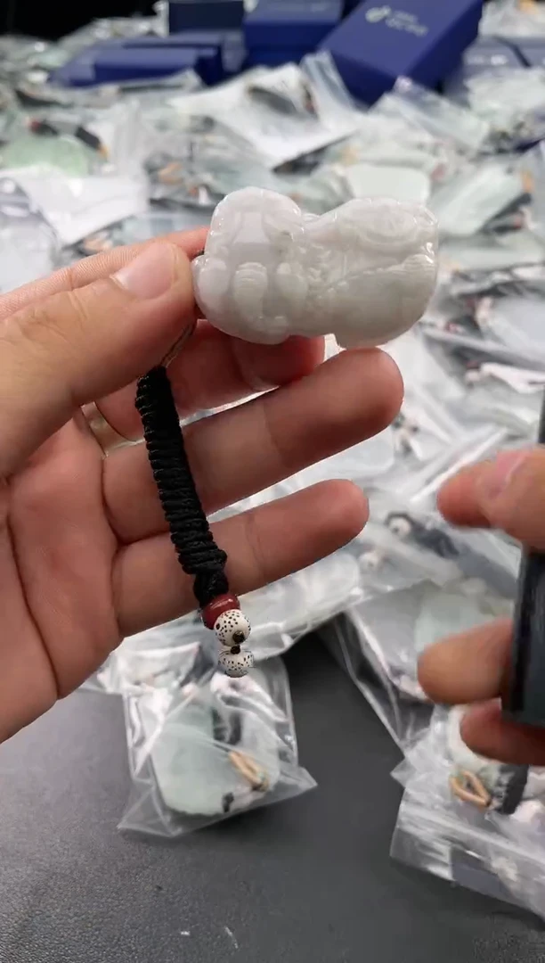 颈饰未镶嵌翡翠25/11/23/724