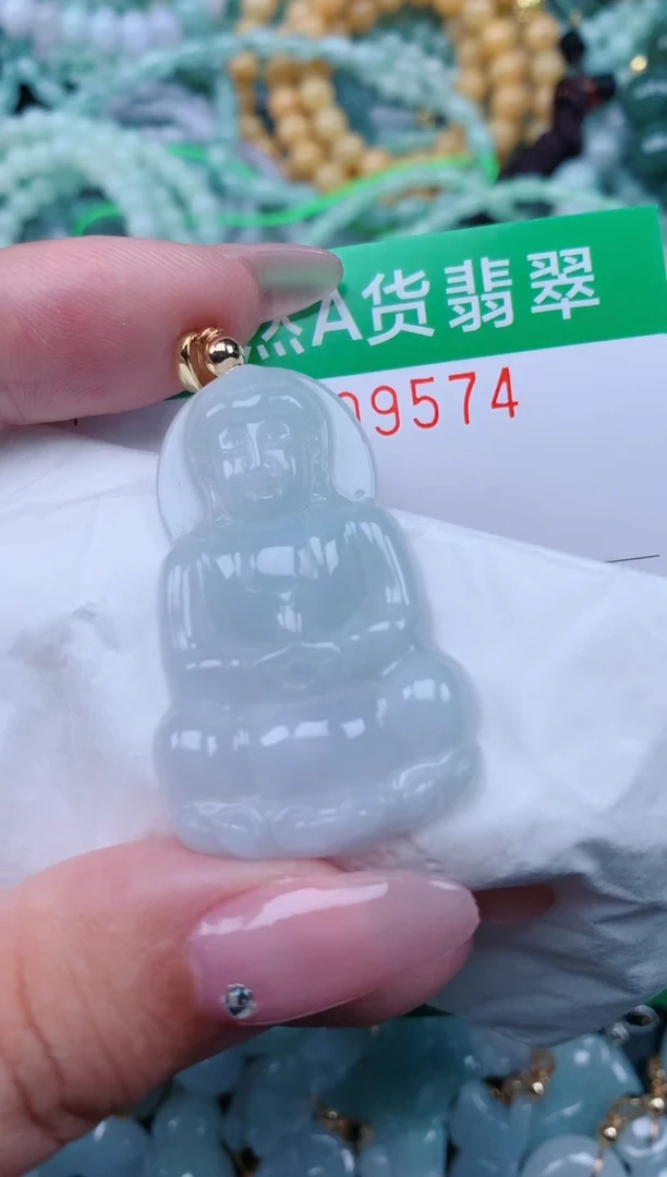 翡翠未镶嵌颈饰.0009574