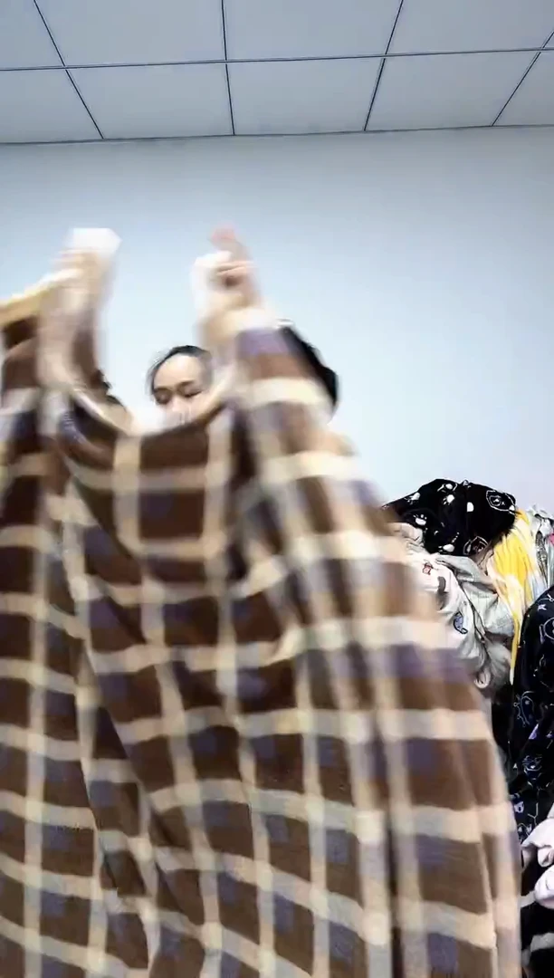 法兰绒2.2x1.8左右已主播介绍为准