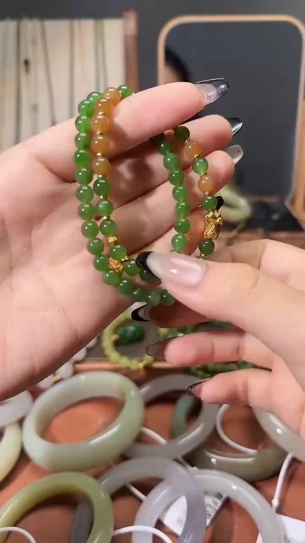手串未镶嵌和田玉1