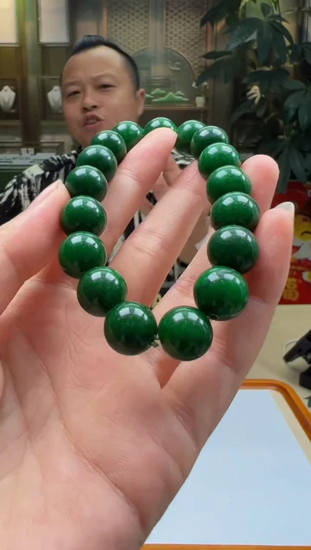 翡翠未镶嵌颈饰YY2025-7-30-26