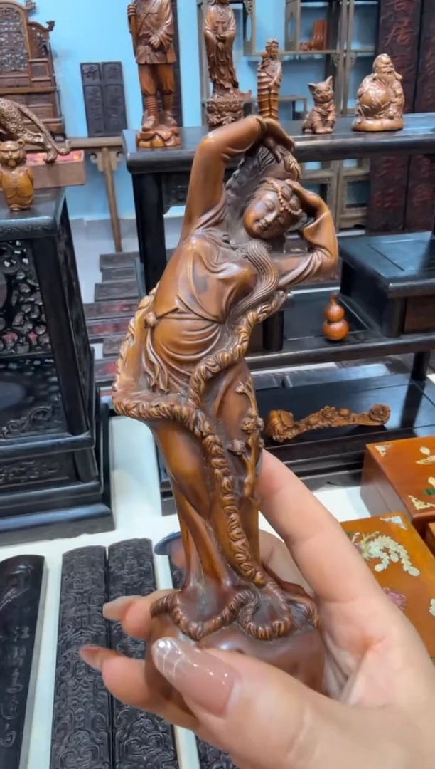 木黄杨 美女摆件
