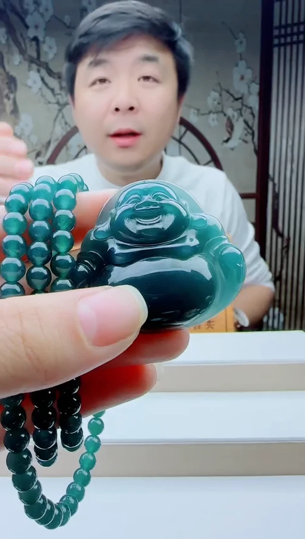 颈饰未镶嵌翡翠多样性发其一