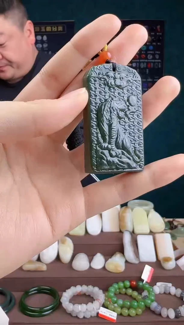 【闪购商品】和田玉颈饰未镶嵌ZZ 拍一发一 多样性发货