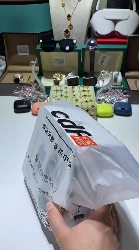 瓷片生活的本意就是开心@@1