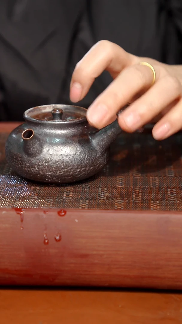 陶瓷奢瓷/瑞寅柴烧茶器（壶）1560微瑕