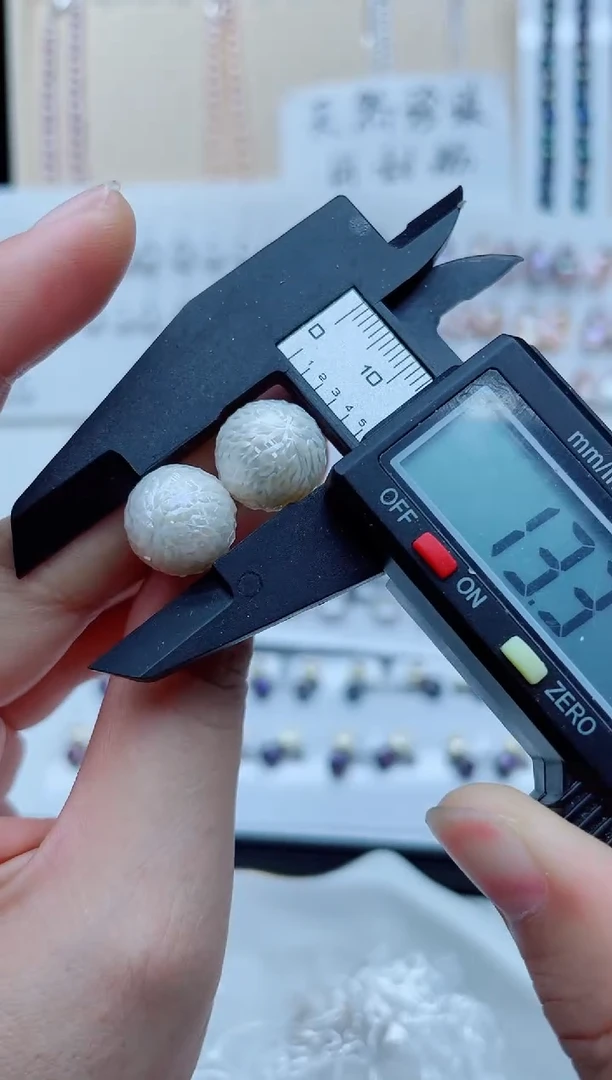 银S925镶嵌淡水珍珠耳饰耳钉多样性发其一