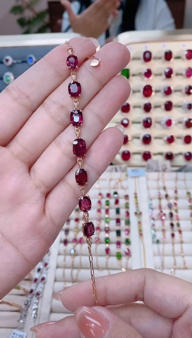 【闪购商品】碧玺18K金手链18K金镶嵌18K金手链