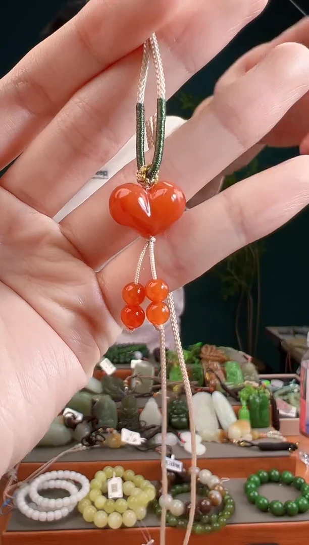 颈饰未镶嵌南红玛瑙多样性发货 拍一单发一个