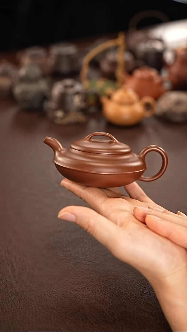 茶壶紫砂线圆紫泥 150cc