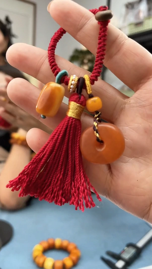 【闪购商品】琥珀珠宝奇石未镶嵌吊坠 发一件