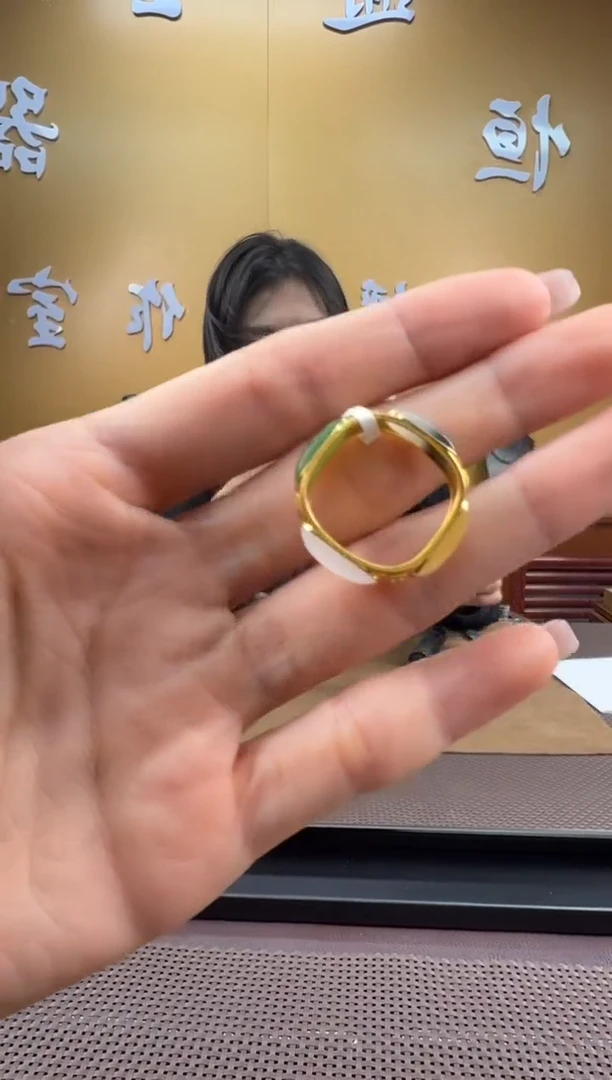 颈饰18K金镶嵌和田玉11-19备注圈口发货18