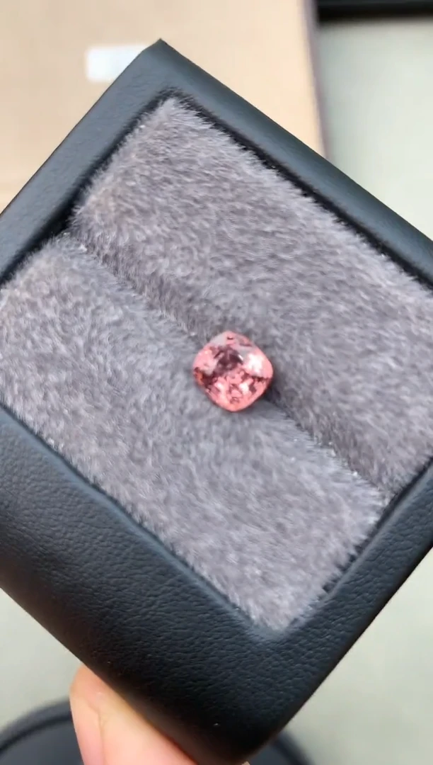 【闪购商品】定制尖晶石裸石未镶嵌2.00ct 枕型 日出色调