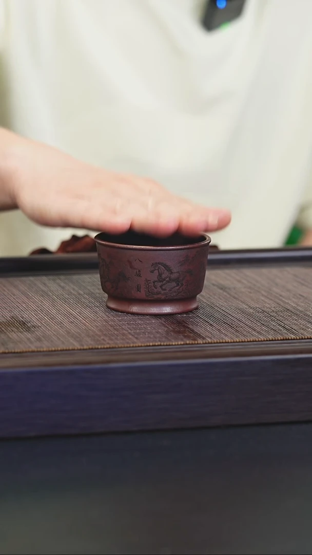 茶壶紫砂宜兴紫砂壶八骏图 b501