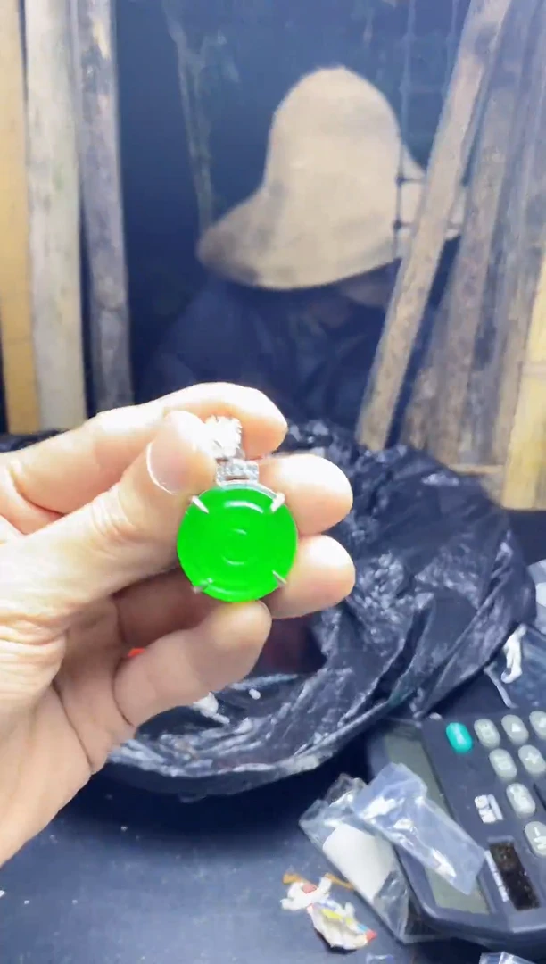 满色吊坠 所见即所得！