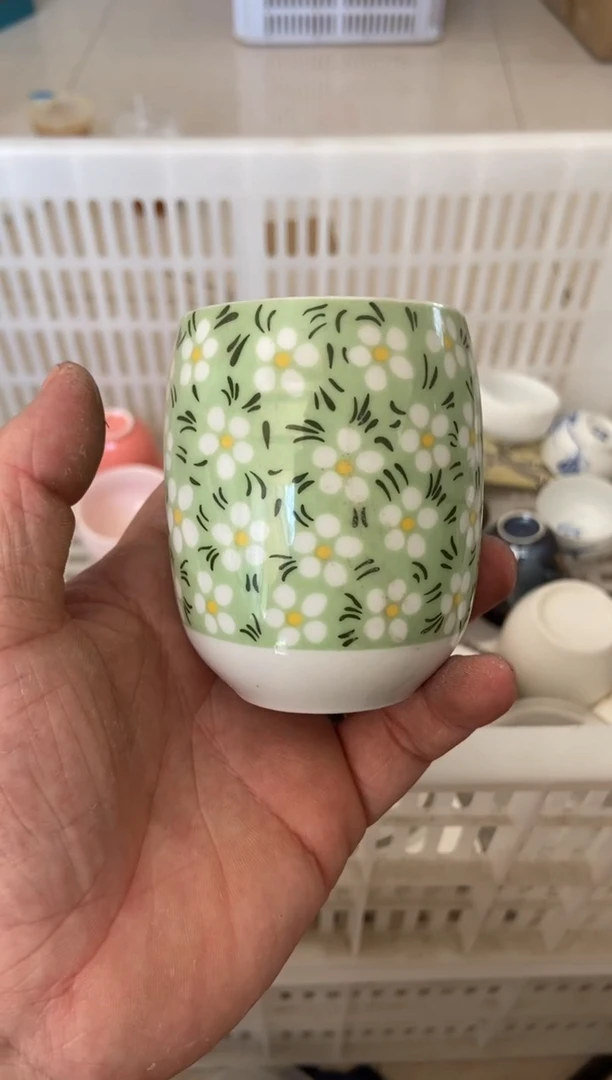 杯无运费险有瑕疵的摄影的产品有使用过的痕迹有点脏介意勿拍
