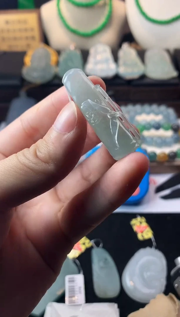 未镶嵌定制翡翠D***m毛货不退不换