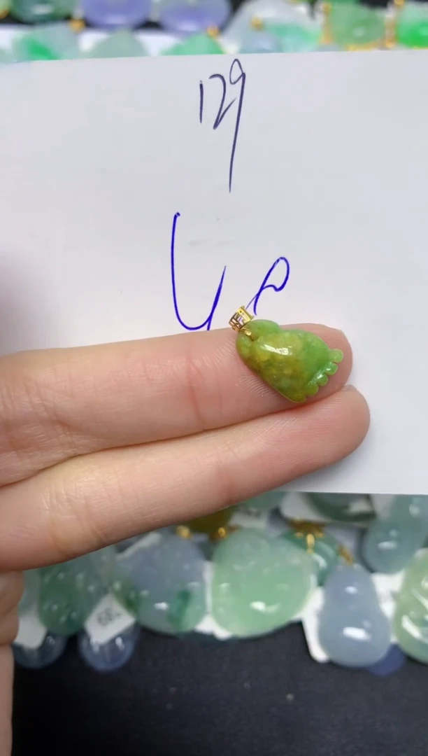 【闪购商品】翡翠颈饰18K金镶嵌 天然翡翠A货
