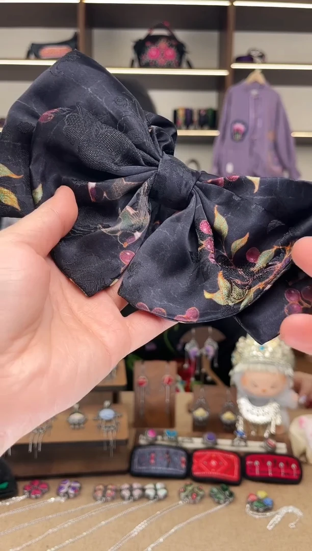 织绣A06黔东南苗族刺绣