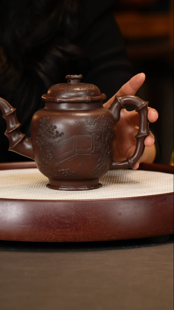 茶壶紫砂【程辉】老紫泥诗文竹节宫灯  550CC