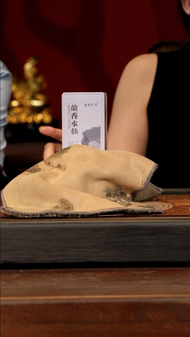 宜兴紫砂 FKM 团团紫砂谢礼1