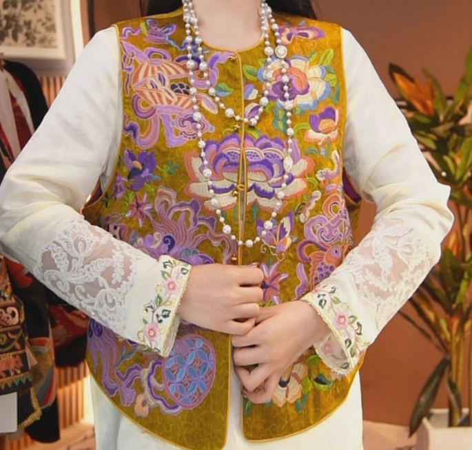 【清】苗疆锦绣/春季新款重工织锦刺绣马甲2025A7630佳佳-大女王仓