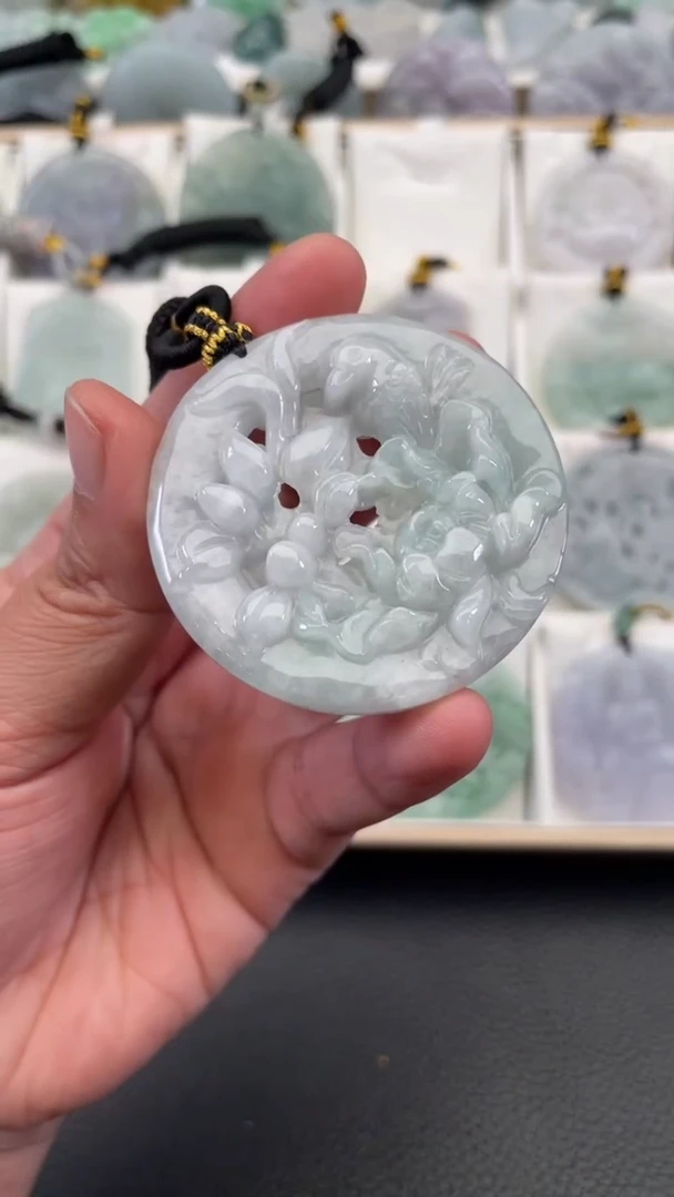 颈饰未镶嵌翡翠天然缅甸翡翠A货330