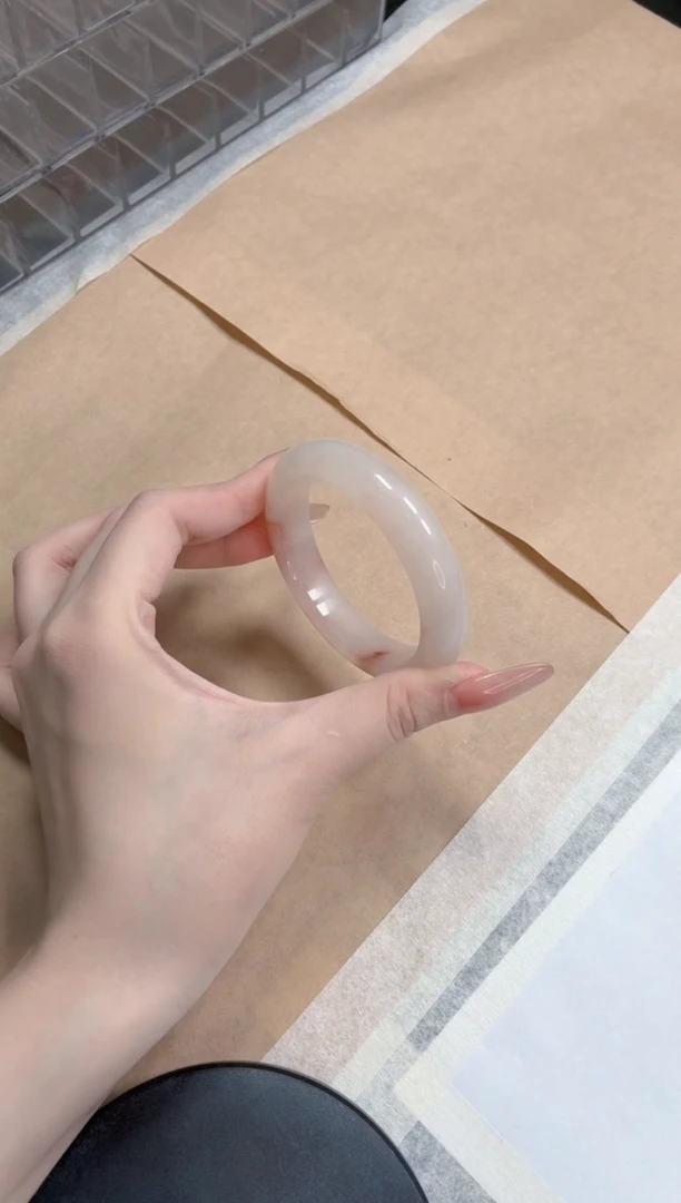 石英质玉手镯未镶嵌125-桃花53