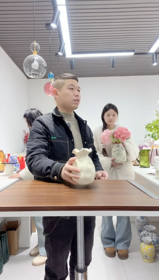 【闪购商品】陶瓷微瑕奶黄小可爱