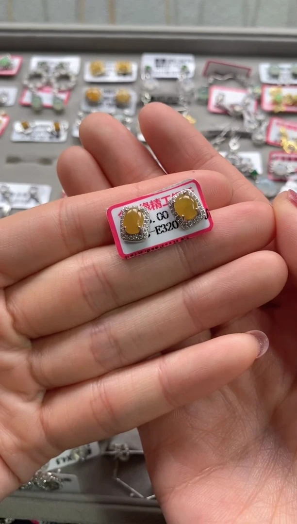 【闪购商品】翡翠戒指银S925镶嵌11111111     8