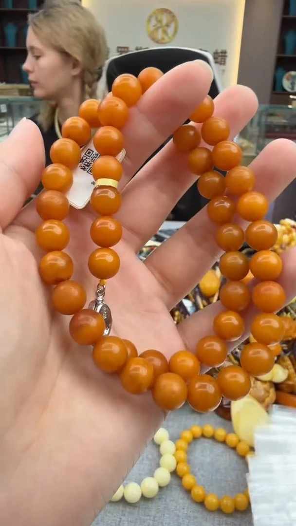 琥珀颈饰未镶嵌69秒拍号 假一罚三