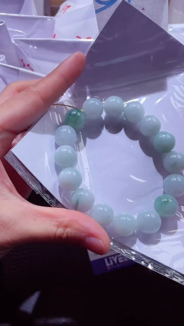 颈饰未镶嵌翡翠00007480