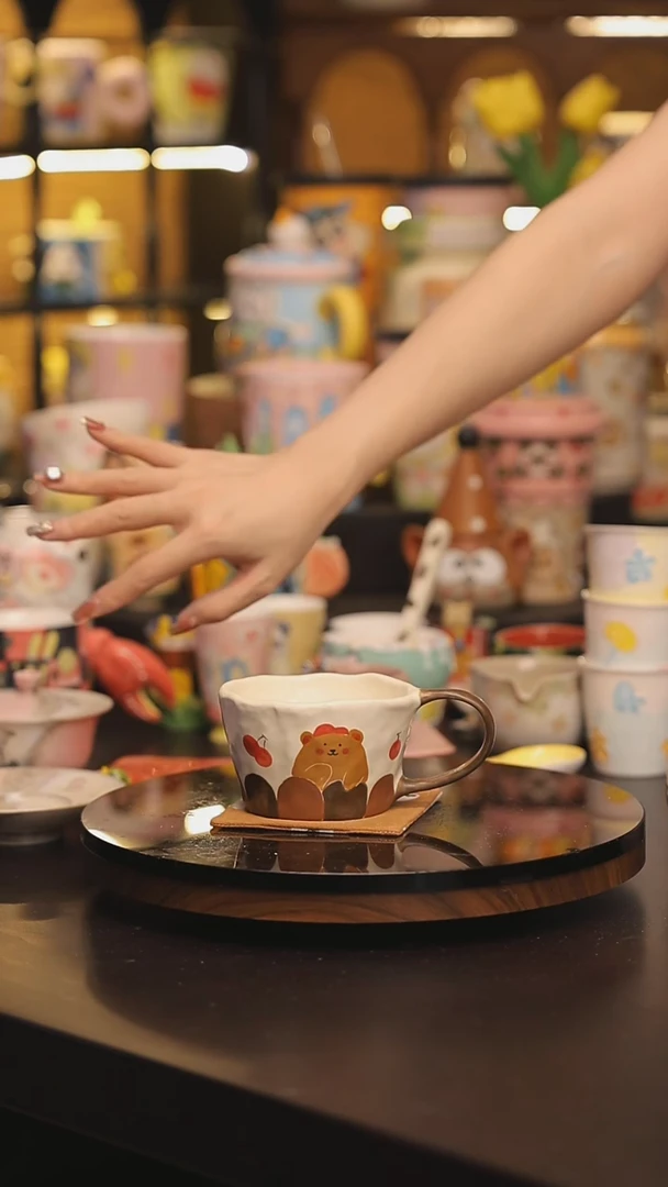 景德镇釉下彩绘设计师款式陶瓷