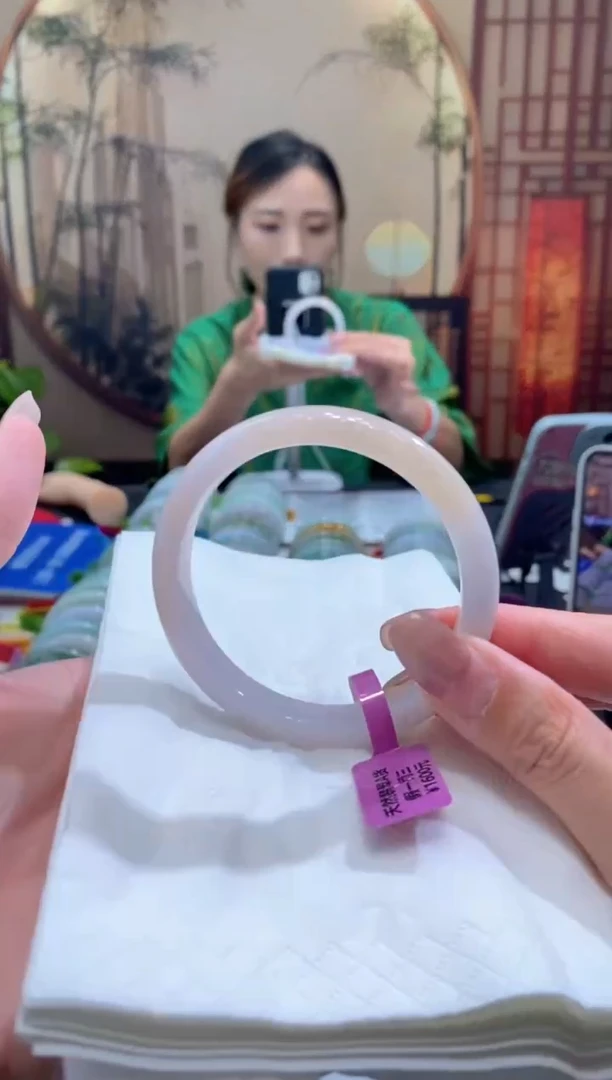 未镶嵌手镯翡翠000051702