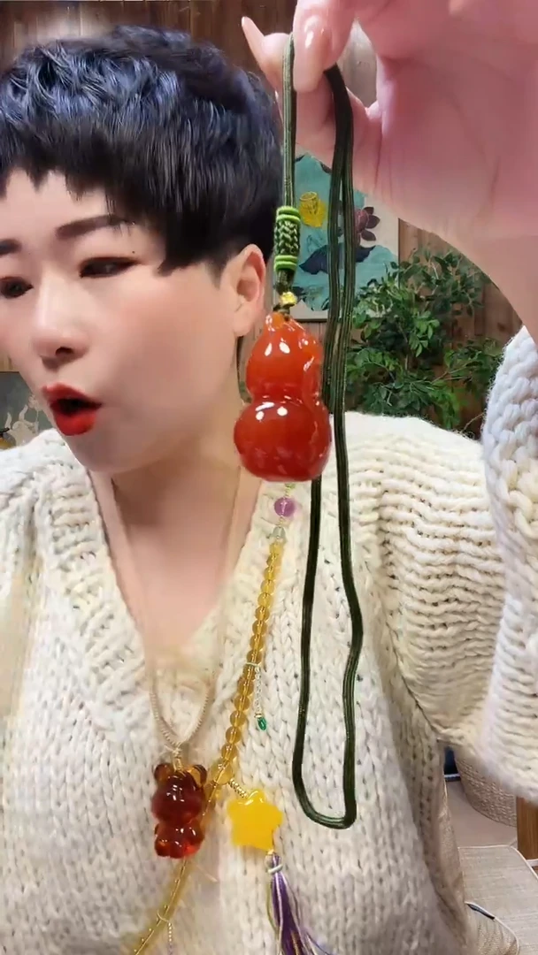 【闪购商品】琥珀颈饰未镶嵌00000000495